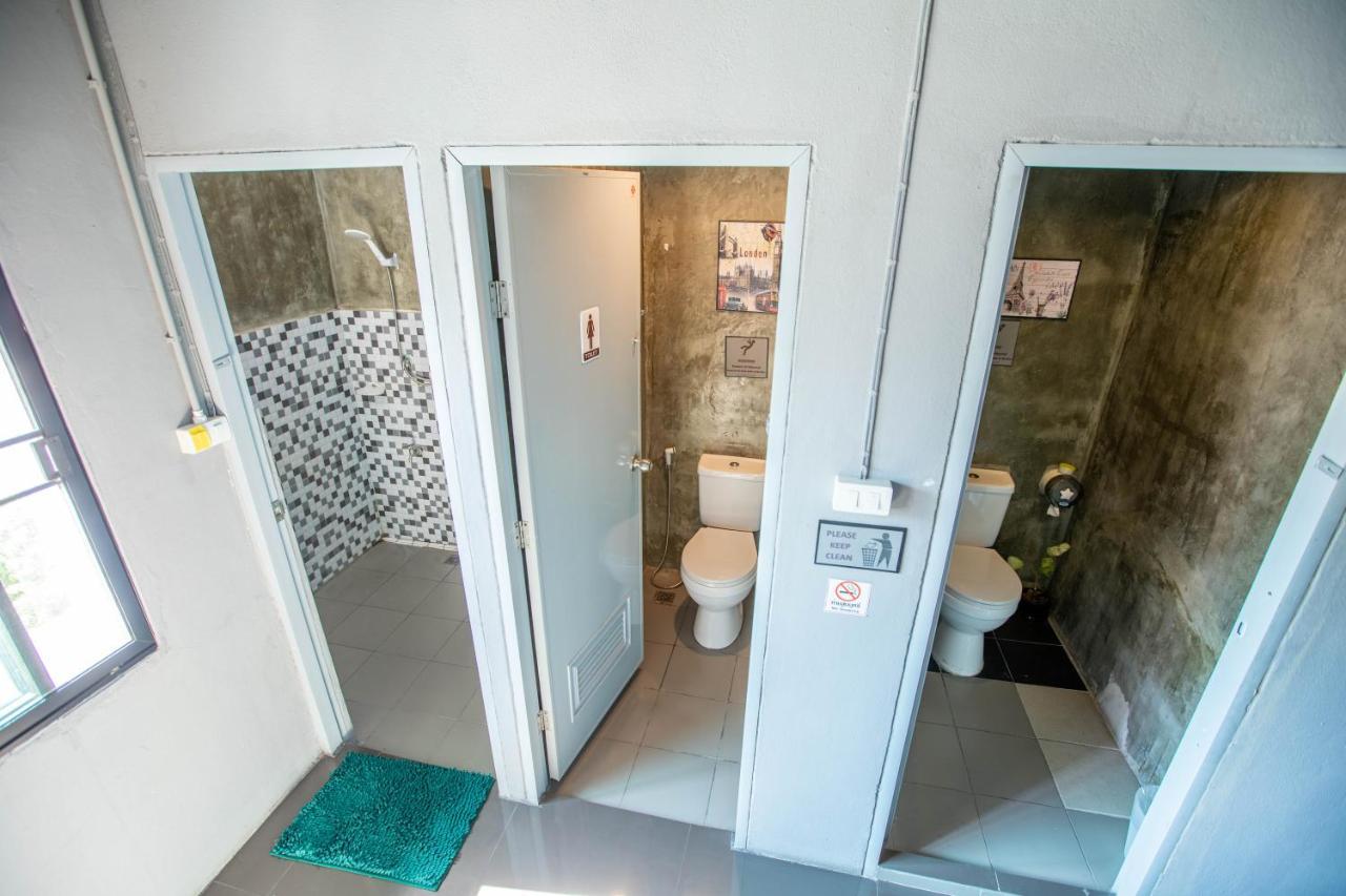 La Belle Nuit House Hostel Τσιάνγκ Μάι Εξωτερικό φωτογραφία